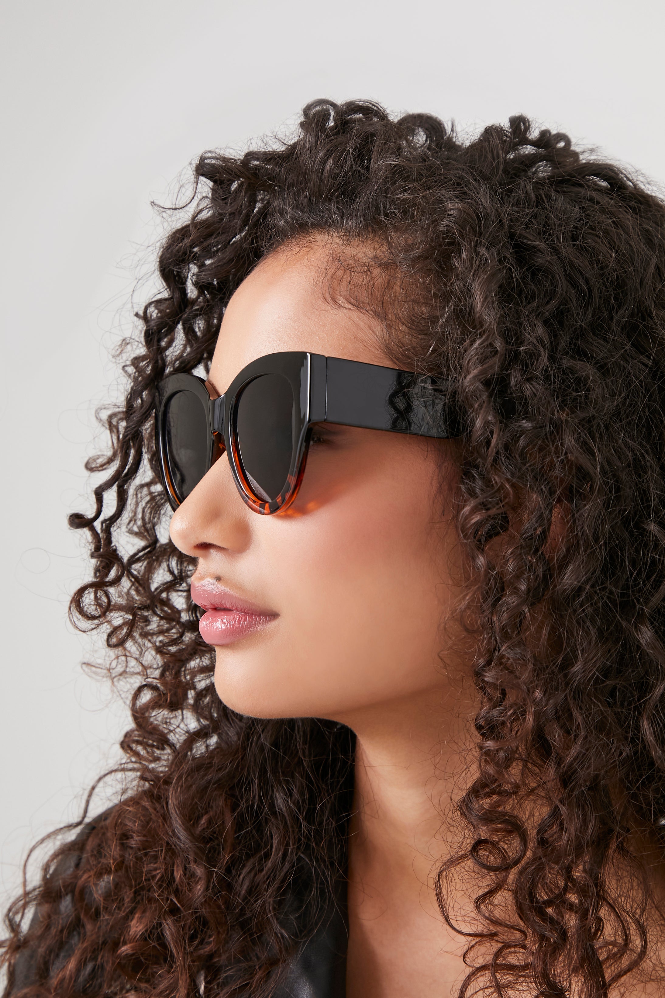 Black/Black Tinted Round Sunglasses 1