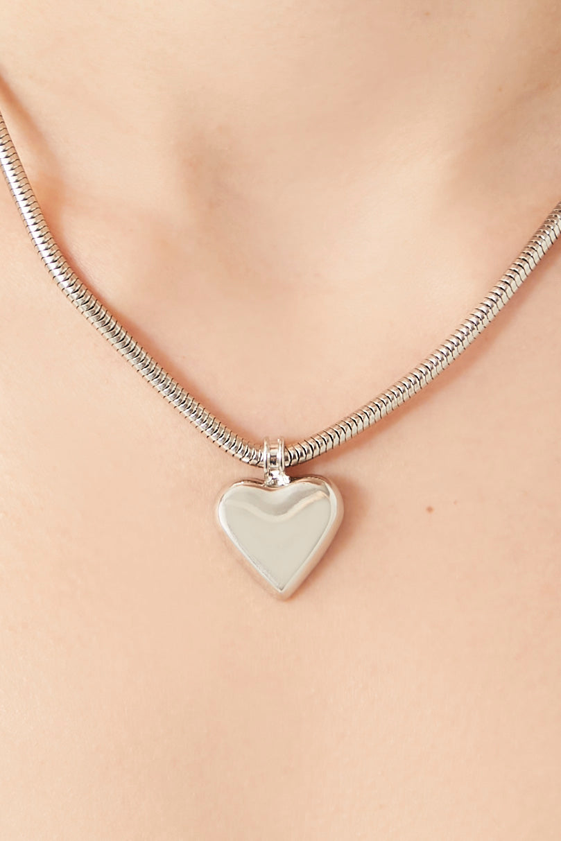Silver  Heart Pendant Snake Chain Necklace 1