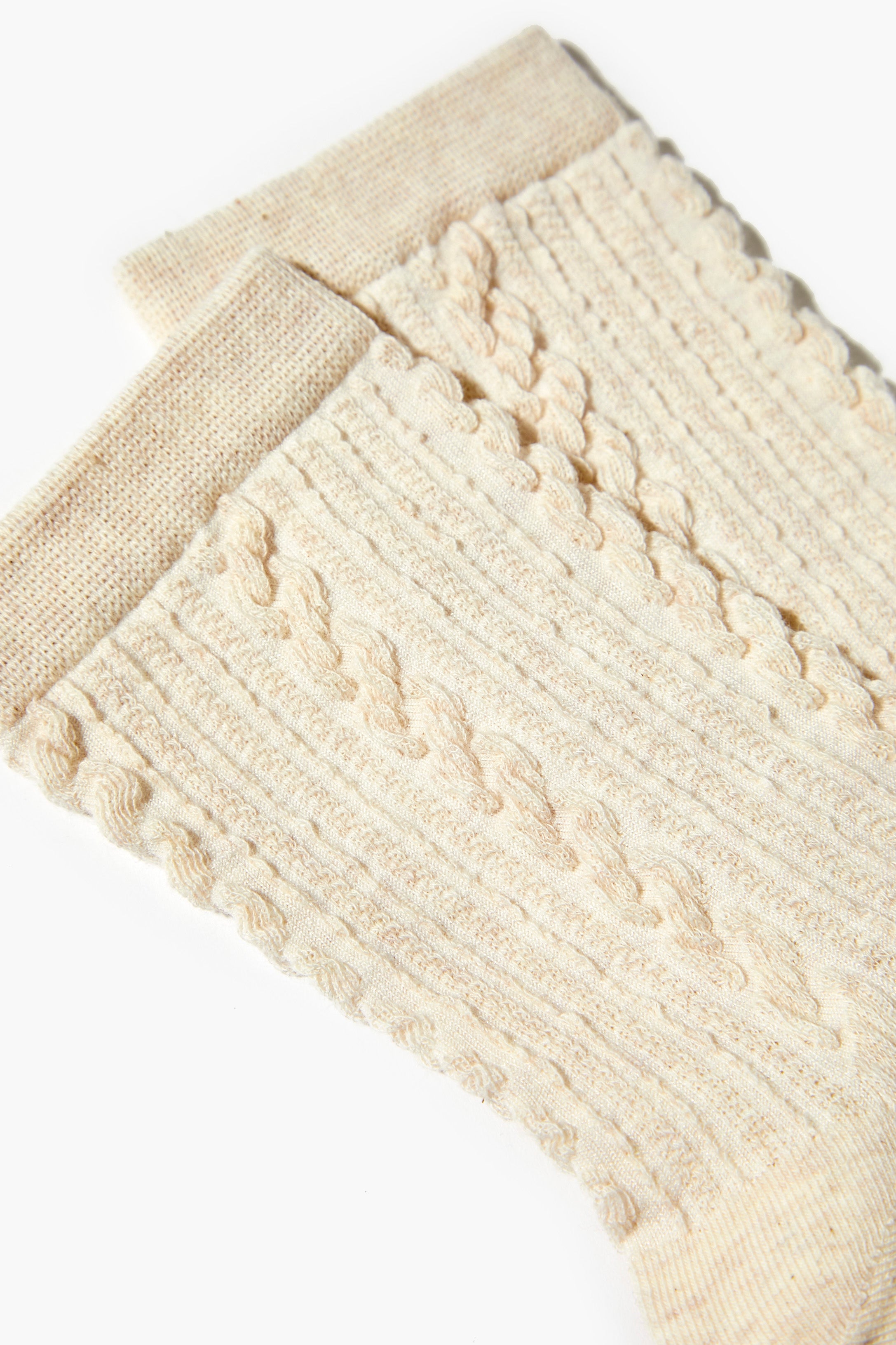 Oatmeal Cable Knit Crew Socks