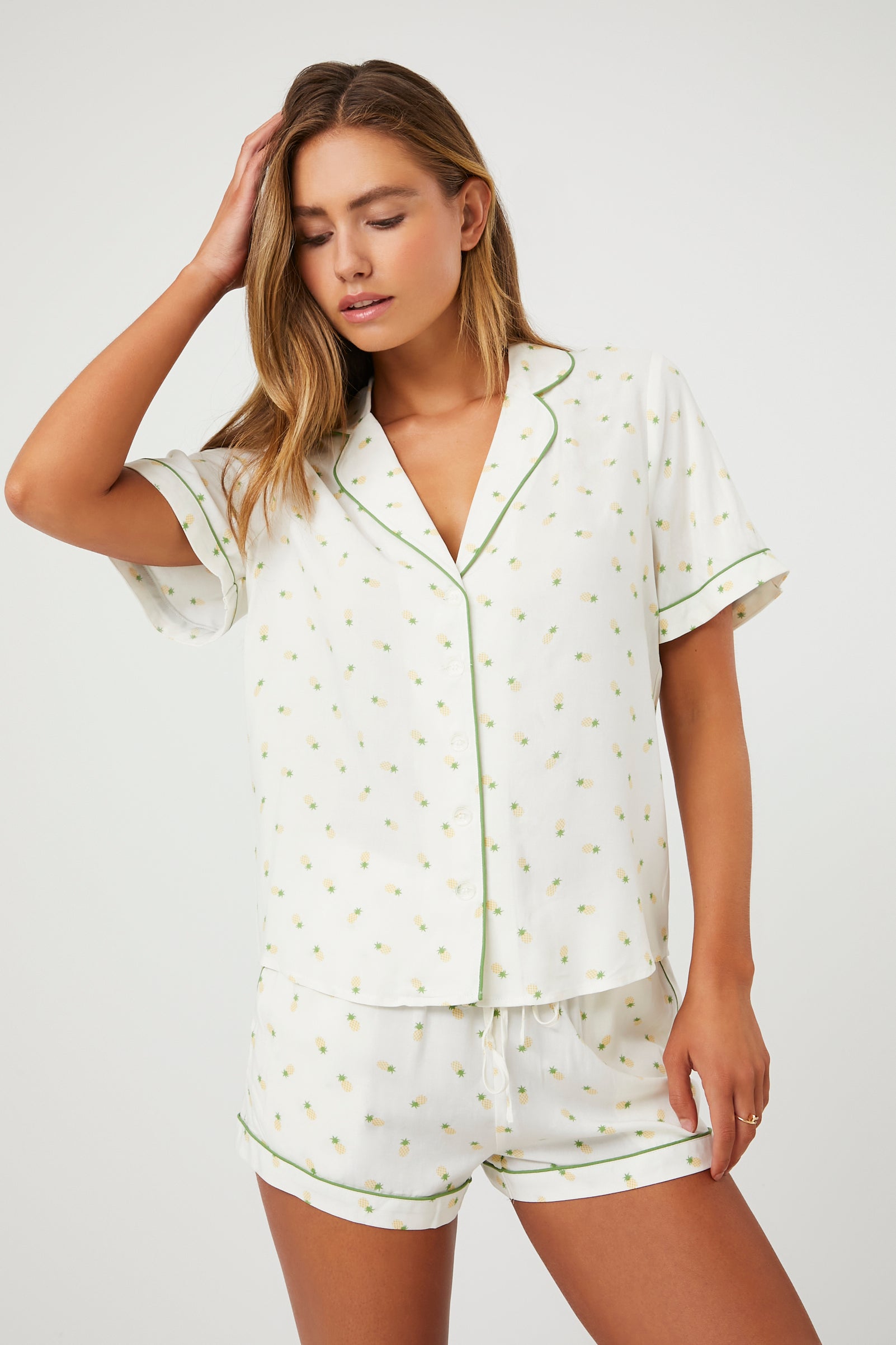 Ivory/Multi Pineapple Shirt & Shorts Pajama Set 1