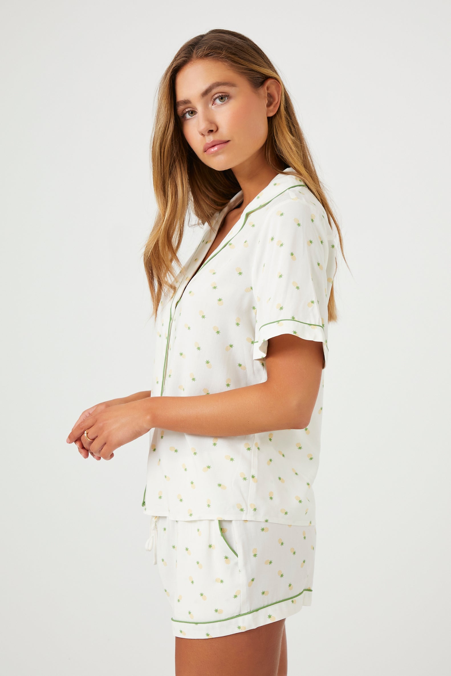 Ivory/Multi Pineapple Shirt & Shorts Pajama Set 3