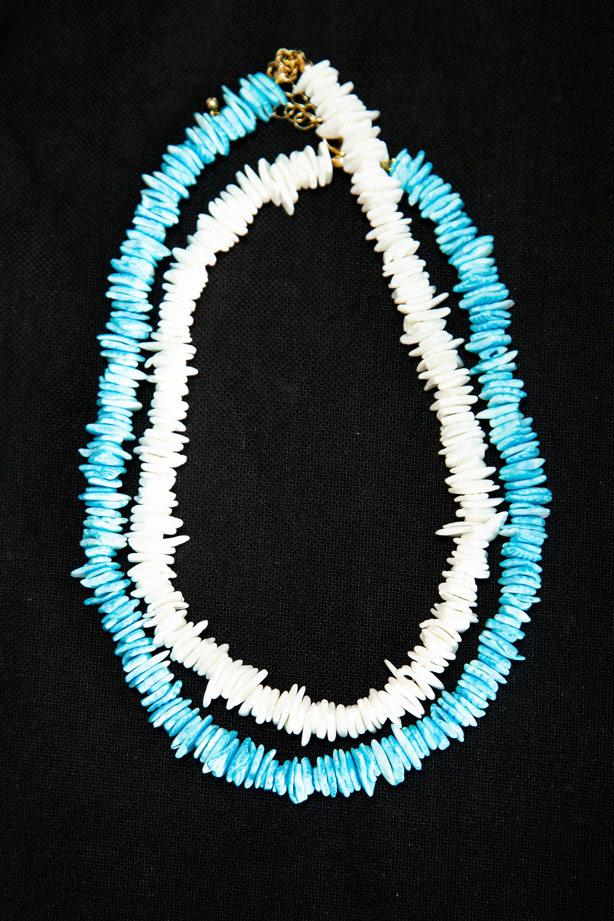 White/Blue Puka Shell Chip Necklace Set