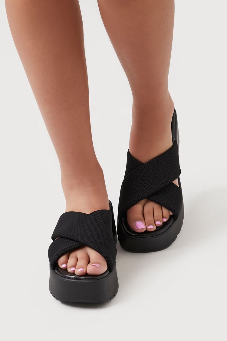 Black Crisscross Flatform Sandals  2