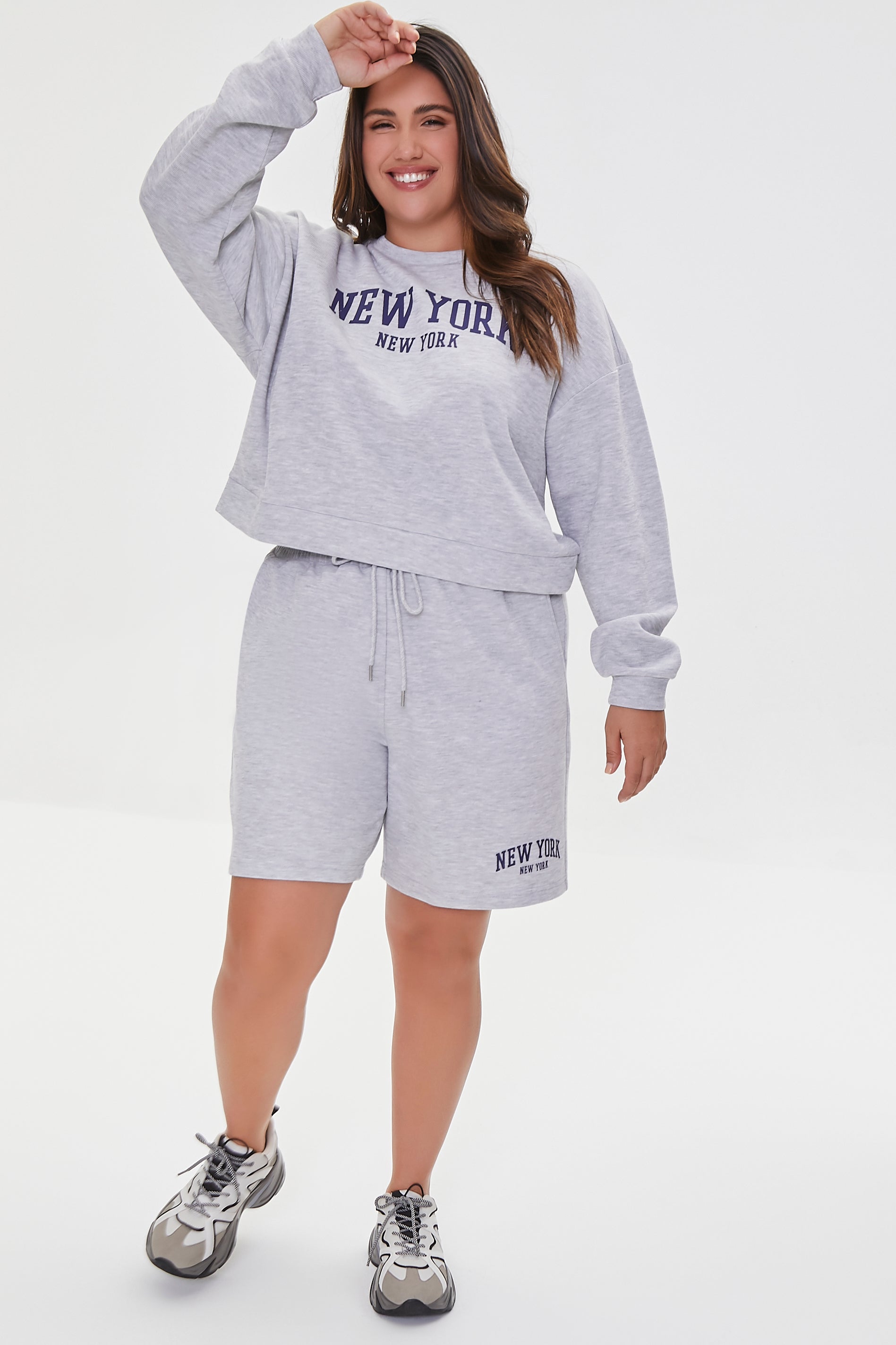 Heathergreynavy Plus Size New York Graphic Pullover 
